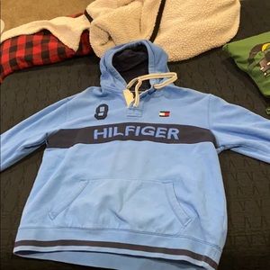 Tommy Hilfiger hoodie size XXL hardly used